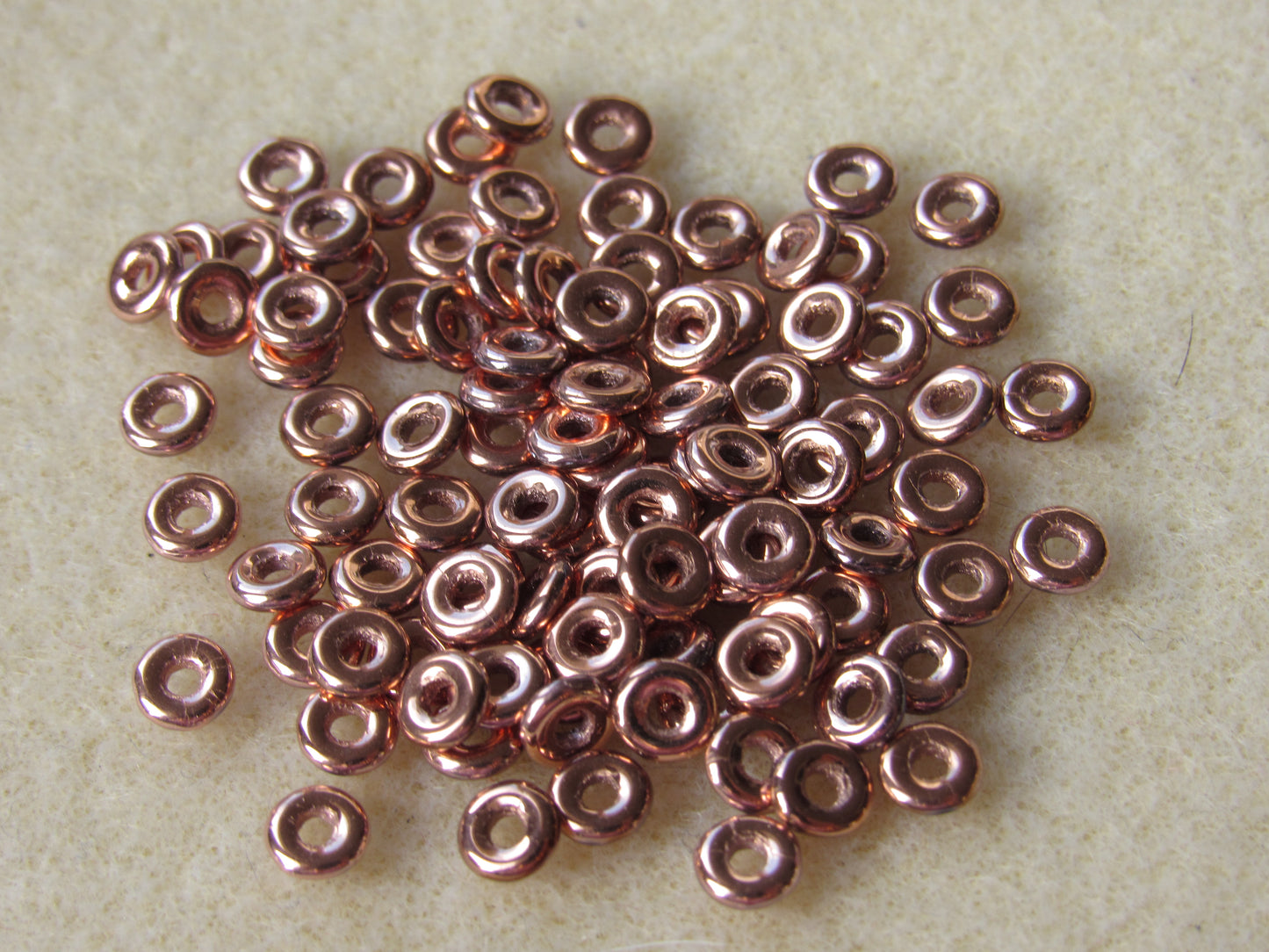 27100 - 1x4mm O Bead - Crystal Capri Gold Full