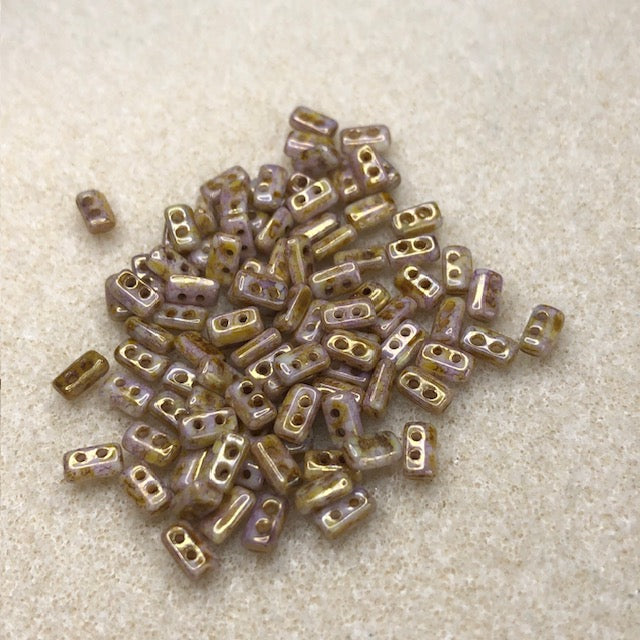 111623028 - 2x3x5mm Piros Par Puca - Op Mix Rose/Gold Ceramic Look