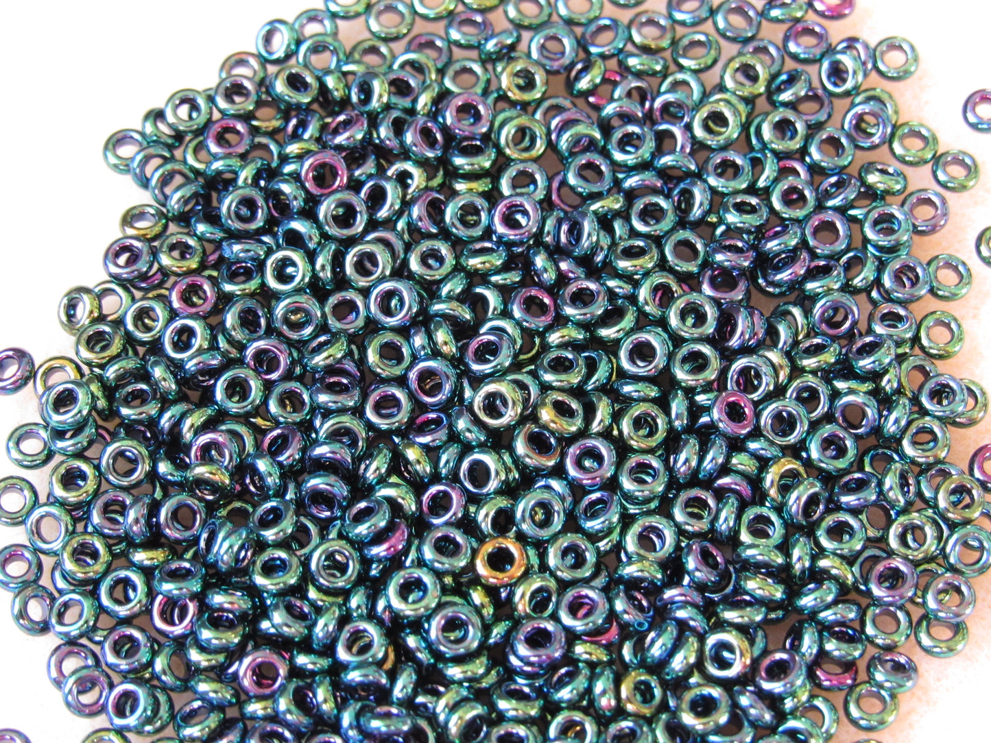 506 - 8/0 Toho Demi Round - Teal Blue Iris Higher Met
