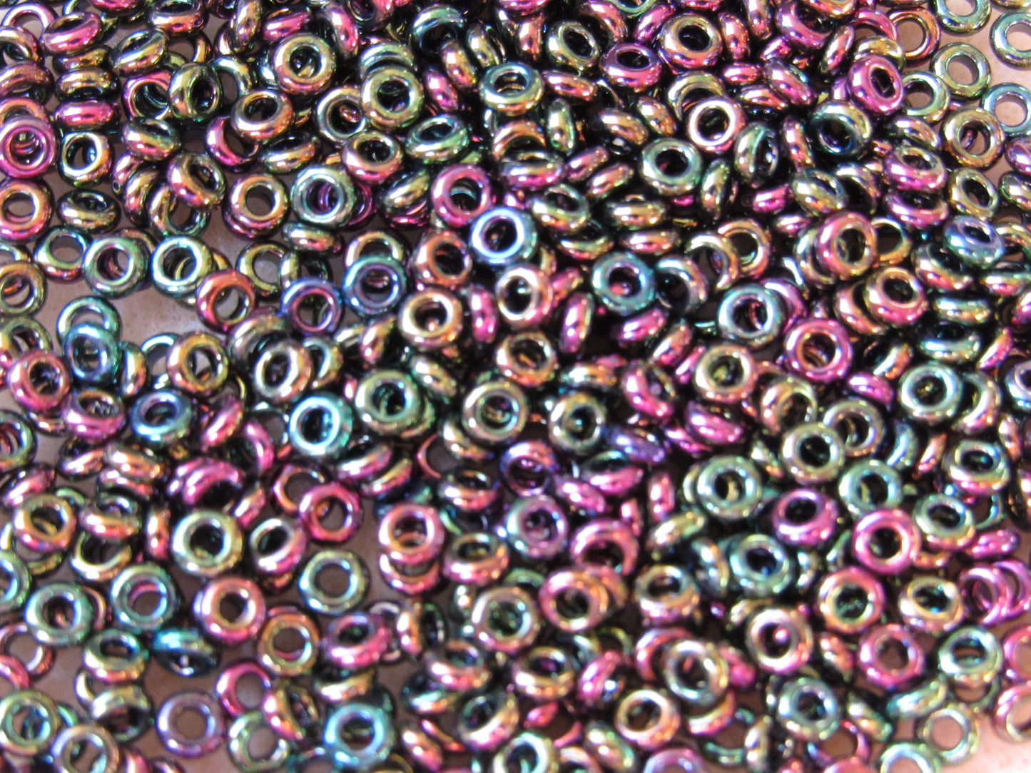 509 - 8/0 Toho Demi Round - Grapevine Iris Higher Met