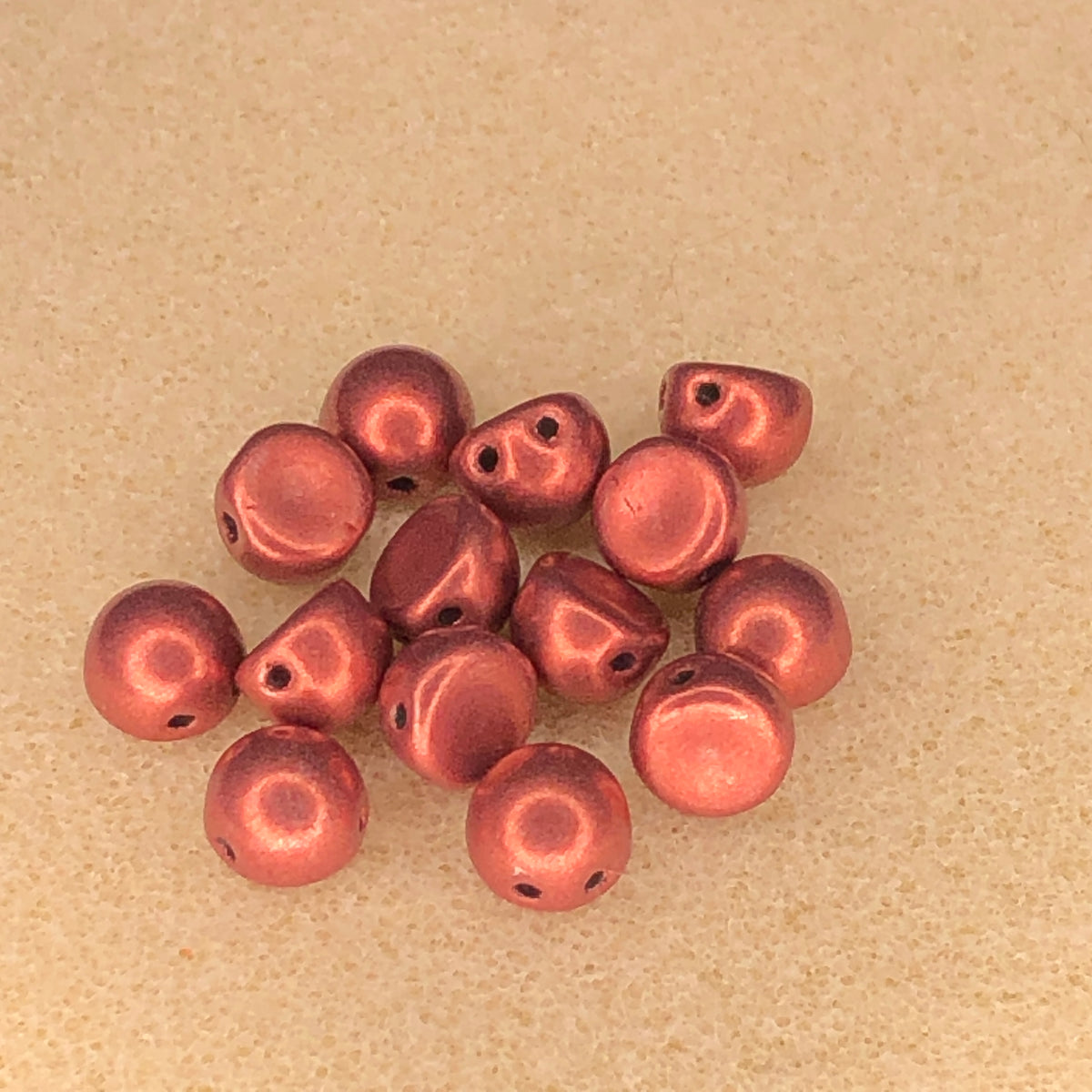 7mm CzechMates 2-Hole Cabochon - CT Sat Met Valiant Poppy
