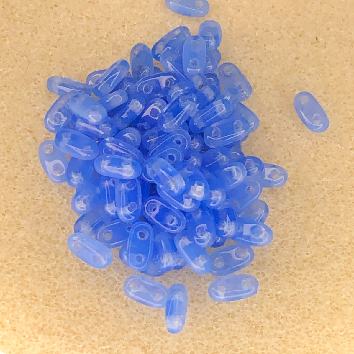 6x2mm CzechMates Bar - Milky Sapphire