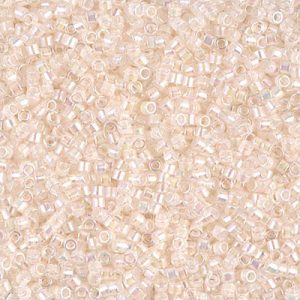 DB0052 - 11/0 Miyuki Delica Seed Bead - Pale Peach Lined Crystal AB