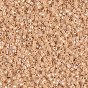 DB0205 - 11/0 Miyuki Delica Seed Beads - Light Caramel Ceylon