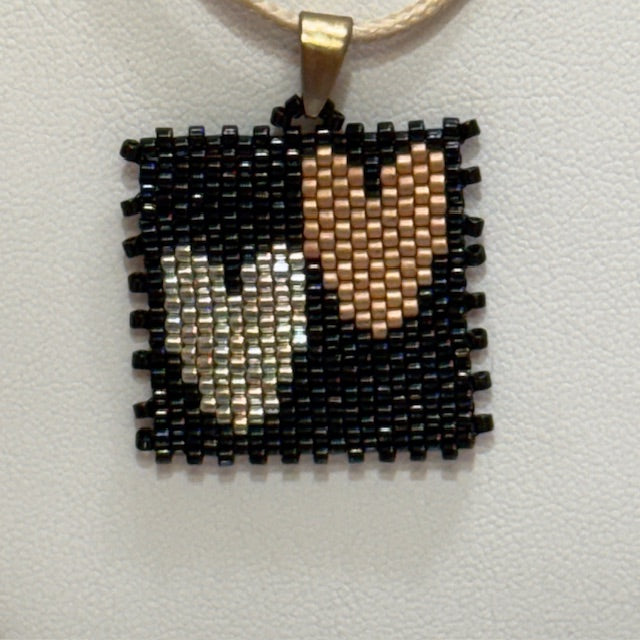 Heart Stamp Beaded Necklace Pattern Tutorial