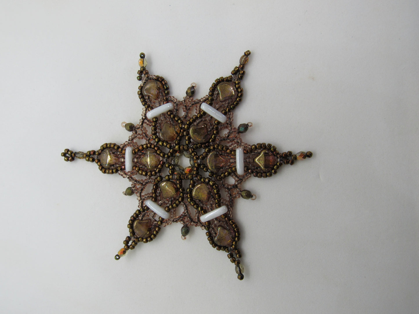 Barbara Beaded Snowflake Pattern Tutorial