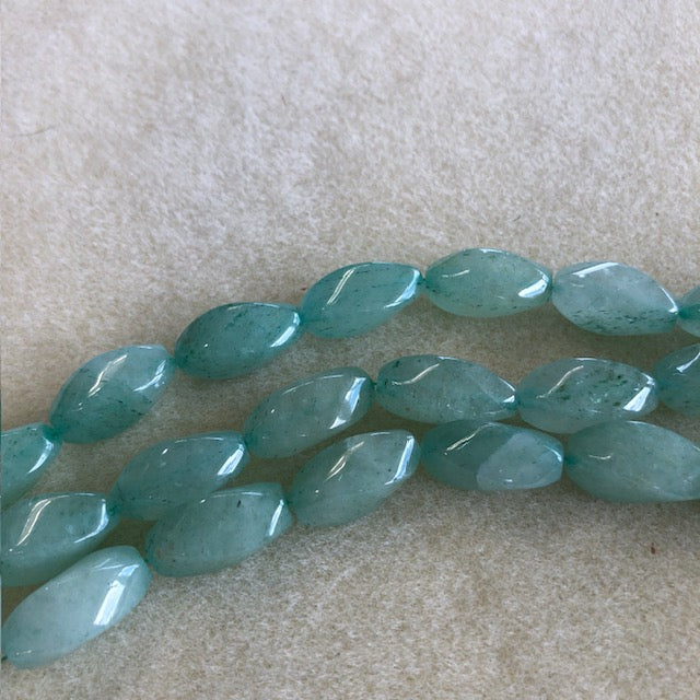 20x10mm Green Aventurine Oval Swirl
