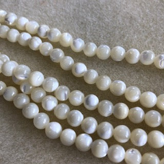 7mm Mother of Pearl Smooth Round