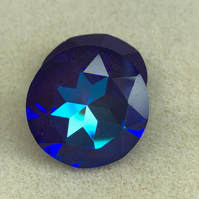 Heliotrope - 27mmm Gem Flower Rhinestone