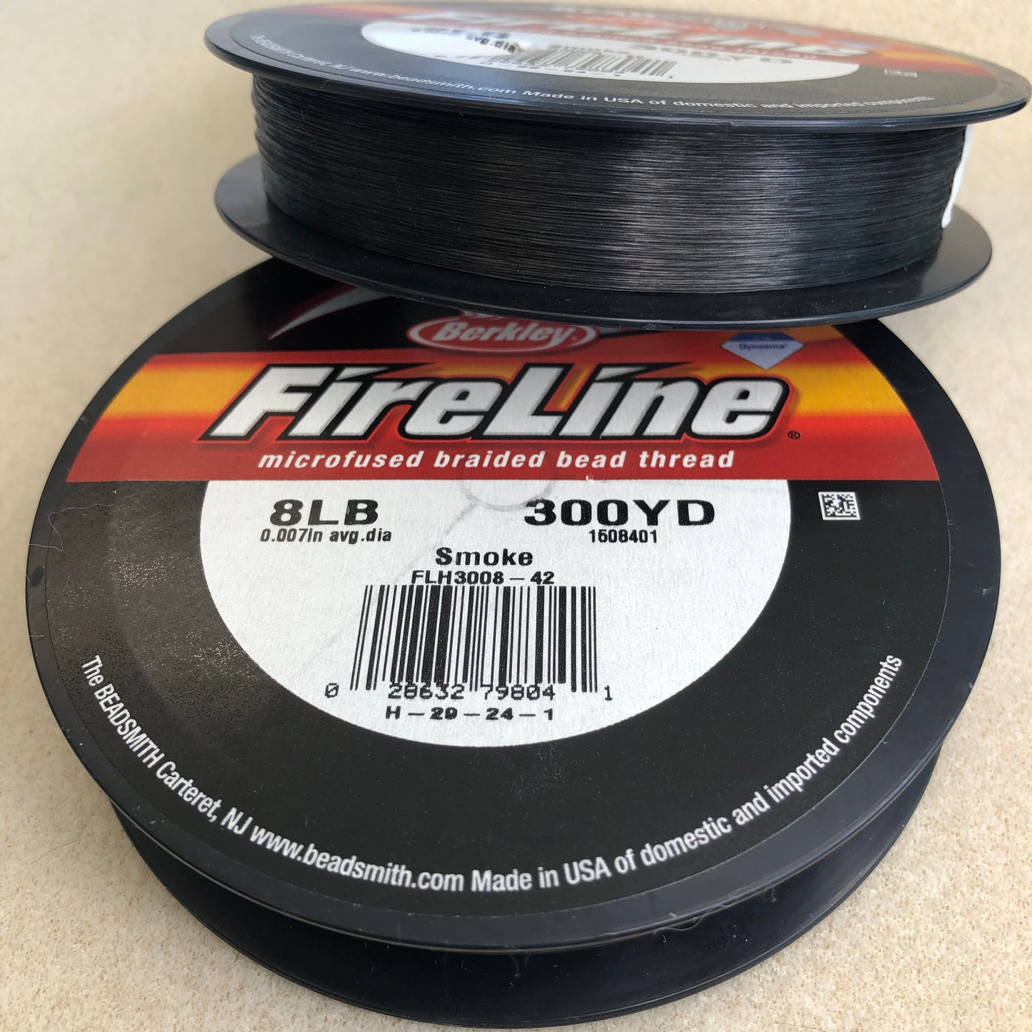 8 lb Fireline 300 yards - Smoke Grey