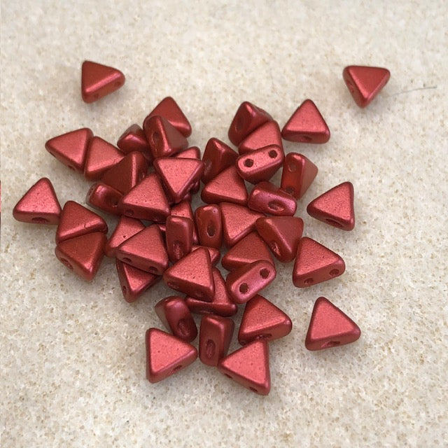 01890 - 6mm Kheops Par Puca - Red Metallic Matte