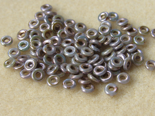 65431 - 1x4mm O-Bead - Chalk White Blue Luster