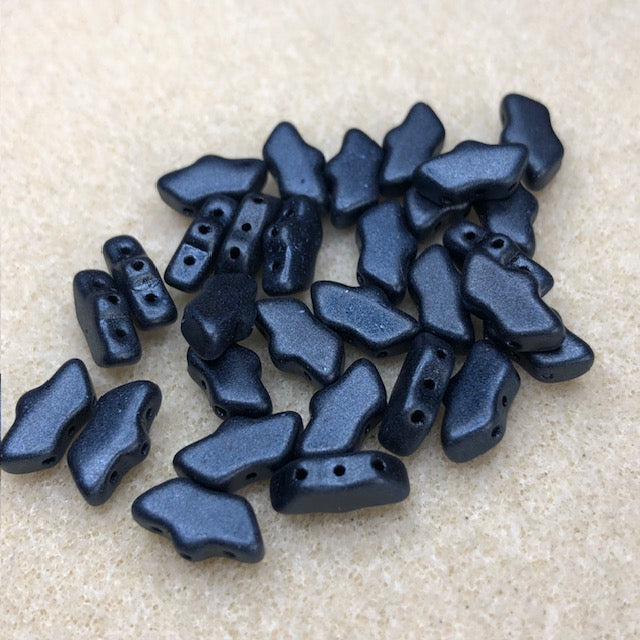 111623024 - 6x11mm Delos Par Puca - Metallic Matte Dark Blue