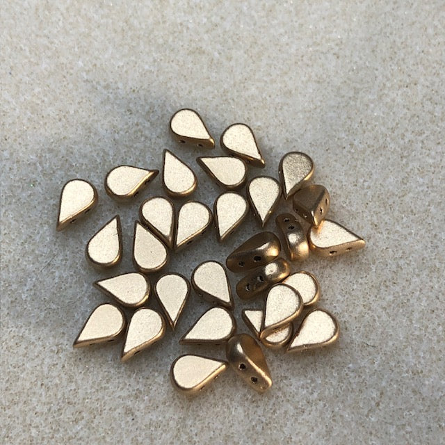 111623012 - 8x5mm Amos Par Puca - Matte Light Gold