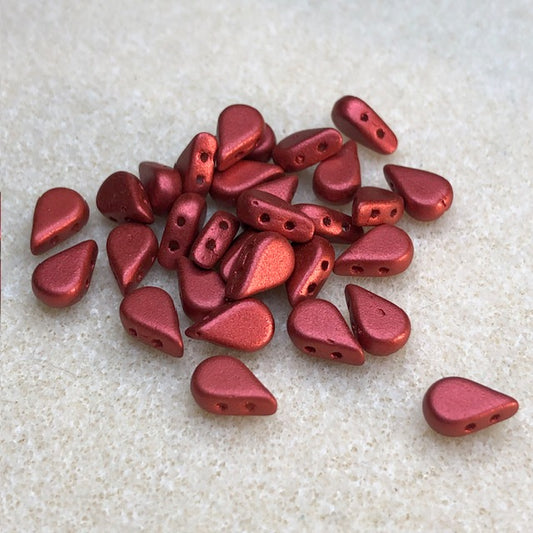 111623013 - 8x5mm Amos Par Puca - Matte Red Metallic