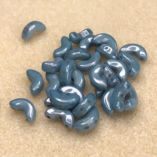 111623031 - 5x10mm Arcos Par Puca - Opaque Blue Ceramic Look