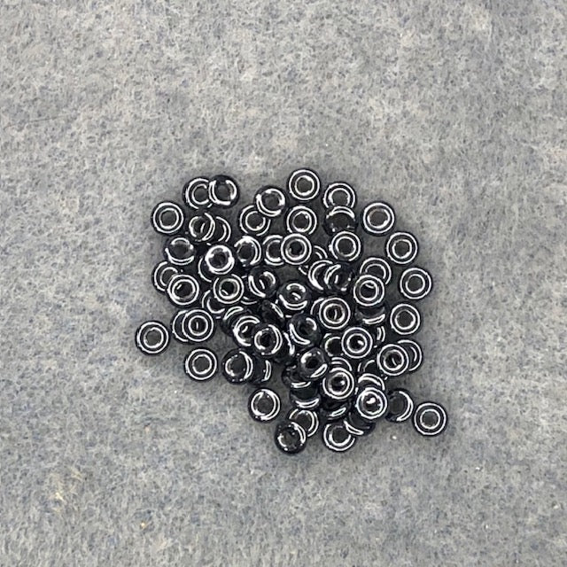 14400 - 1x4mm O-Bead - Jet Hematite
