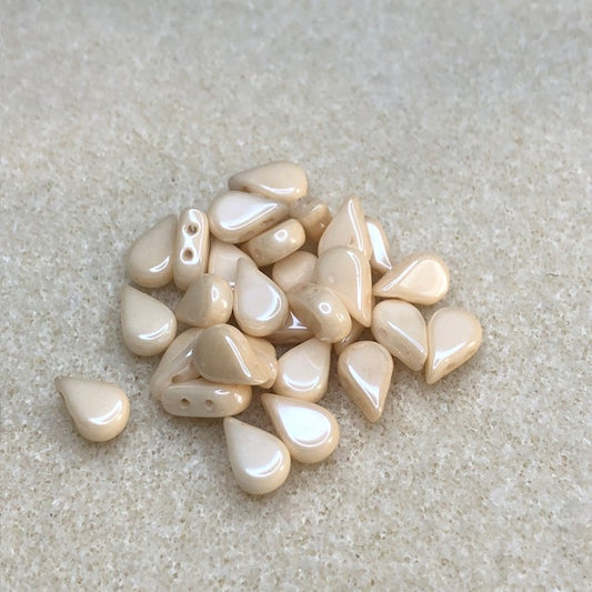 14413 - 5x8mm Amos Par Puca - Op Beige Ceramic Look