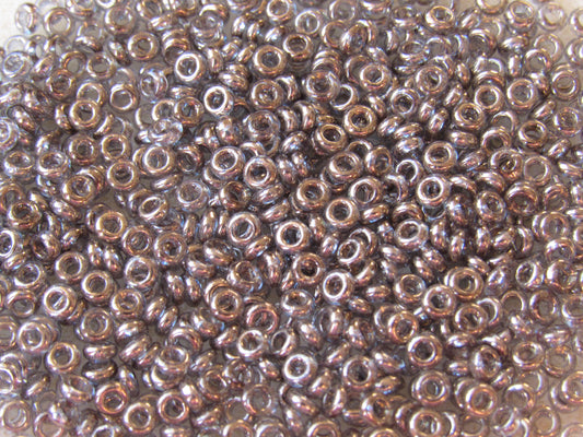 204 - 8/0 Toho Demi Round - Blue Gold Luster