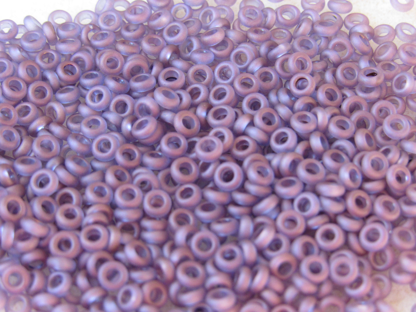 633F - 8/0 Toho Demi Round - Mat Amethyst Gold Luster