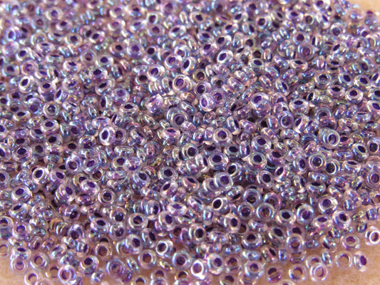 774 - 11/0 Toho Demi Round - Dk Purple/L Crystal Rainbow