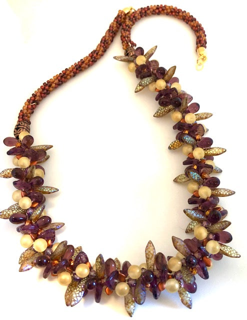 Judy's Garland Beaded Necklace Pattern Tutorial