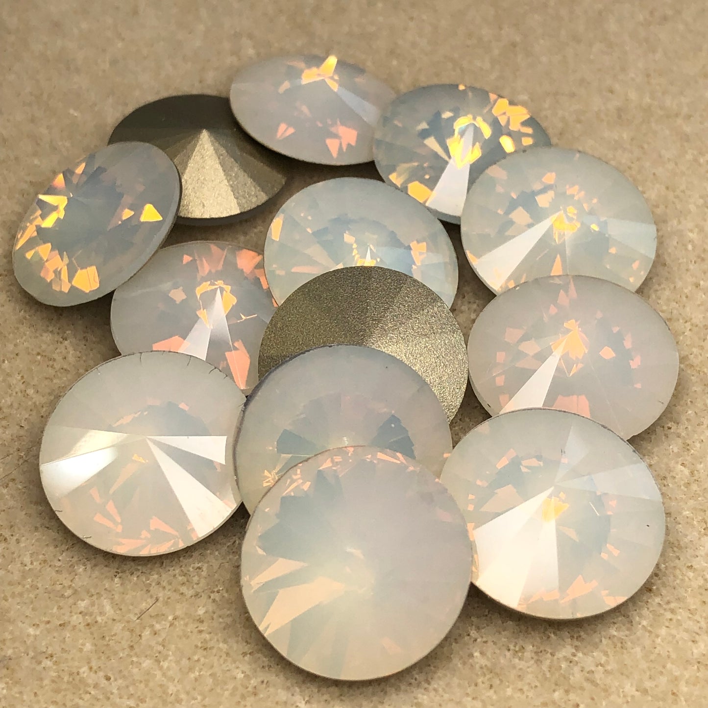White Opal - 18mm Aurora Crystal Rivoli