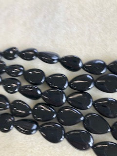 17x12mm Black Onyx Flat Teardop
