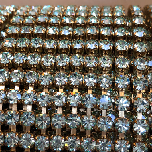 16CCCHRY - SS16 Precisoa Crystal Rhinestone Cupchain - Chrysolite