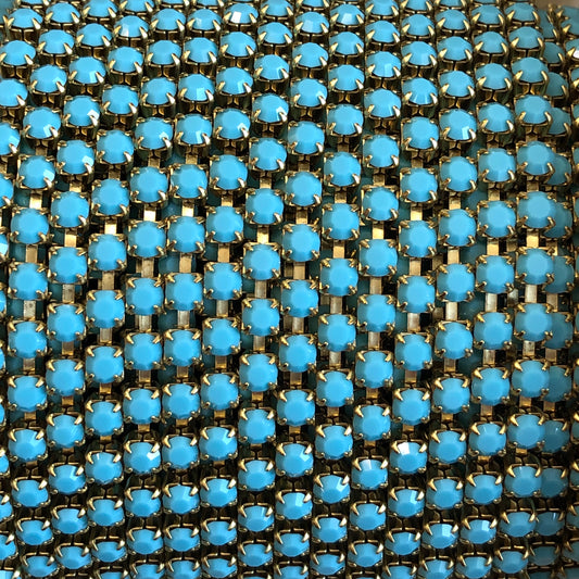 16CCTURQ - SS16 Precisoa Maxima Crystal Rhinestone Cupchain - Turquoise