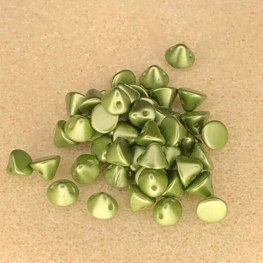 4mm Button Bead - Alabaster Pastel Olivine
