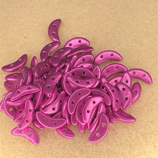 3x10mm Czechmates Crescent - Saturated Met Fuschia