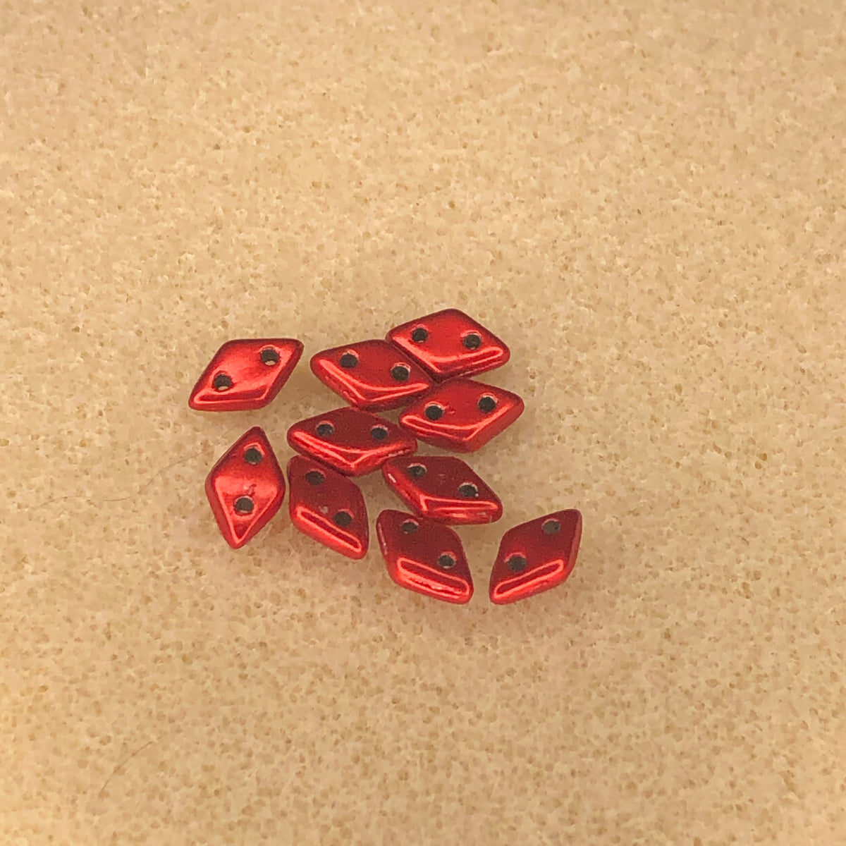 6.5x4mm CzechMates Diamond - Saturated Cherry Tomato