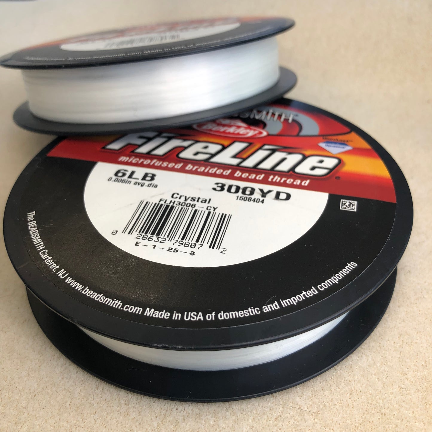 6 lb Fireline 300 yards - Crystal
