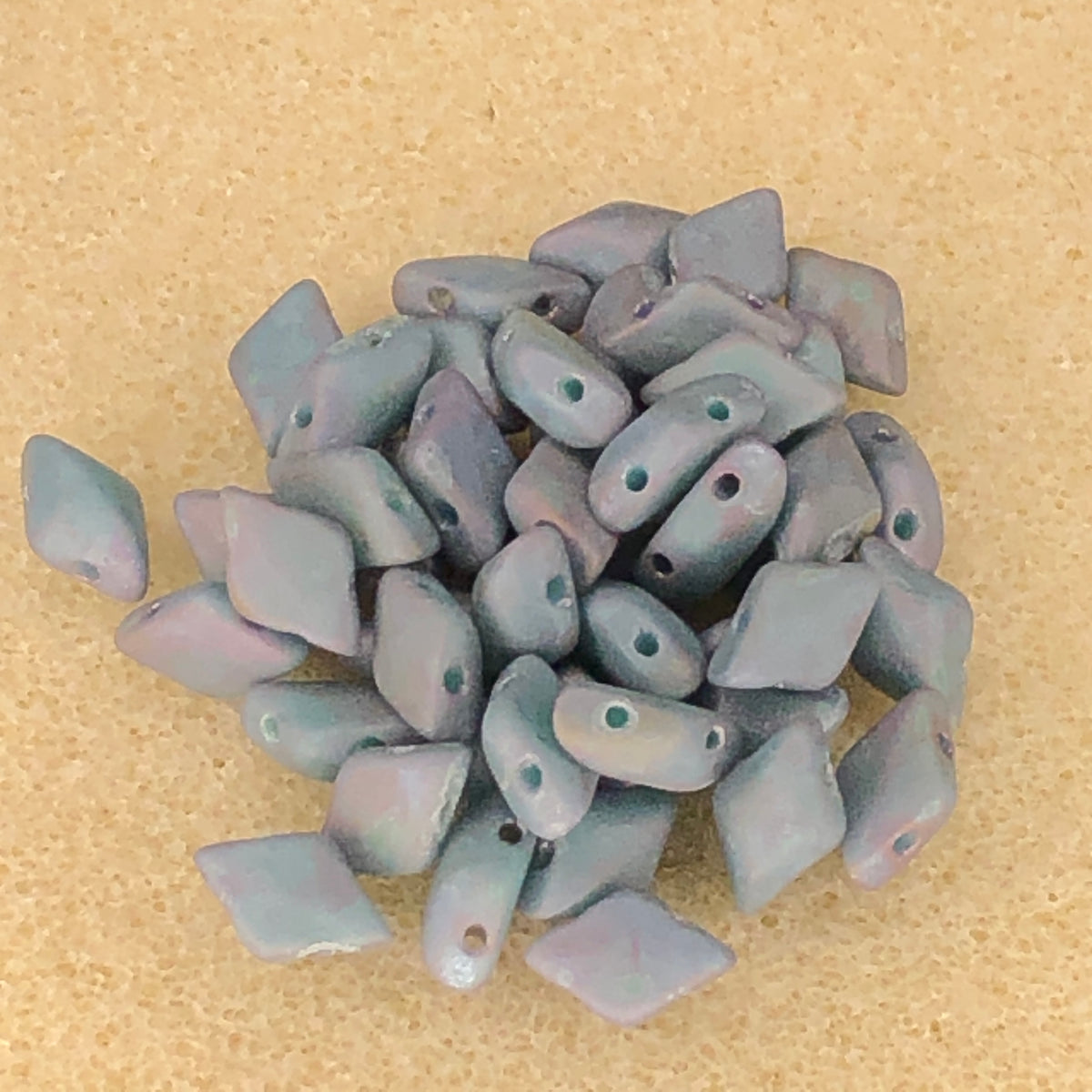 8x5mm Gemduo - Matte Turquoise Green Nebula