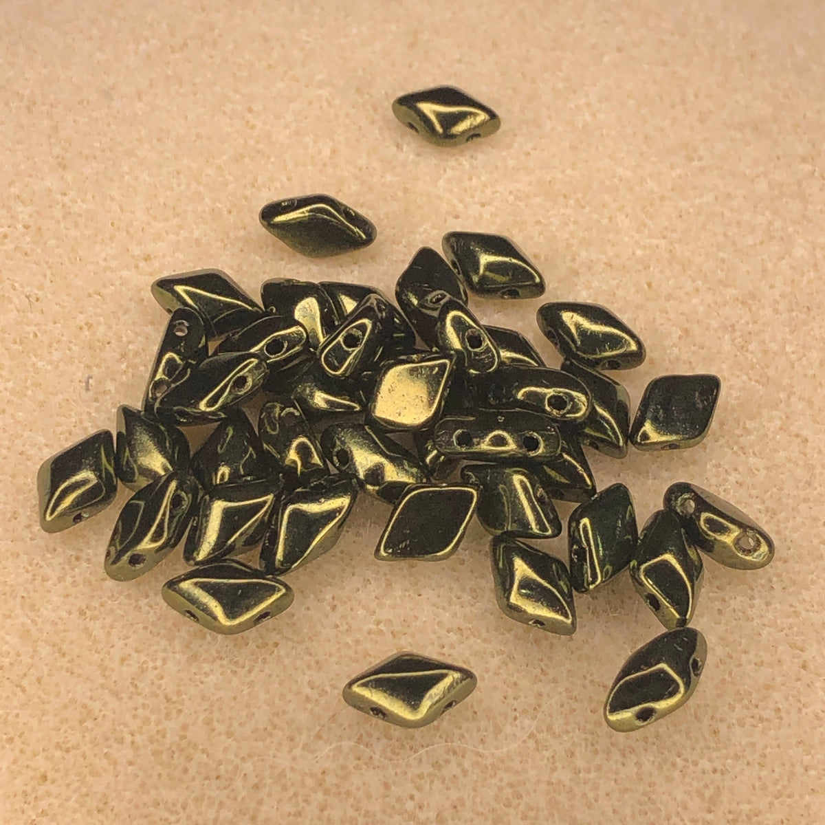 8x5mm Gemduo - Metallic Green