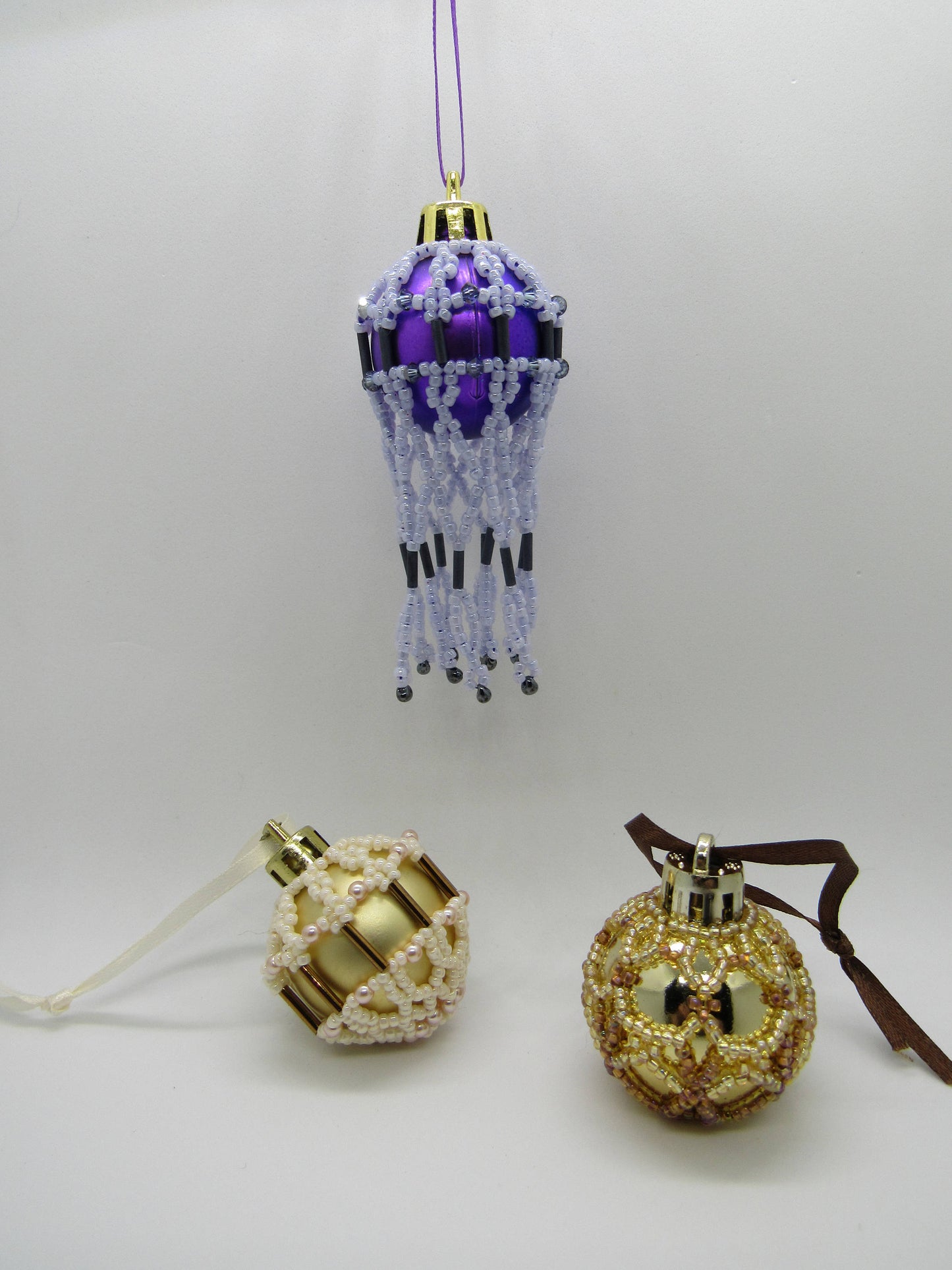 Mini Beaded Christmas Ornament Cover Pattern Collection #2