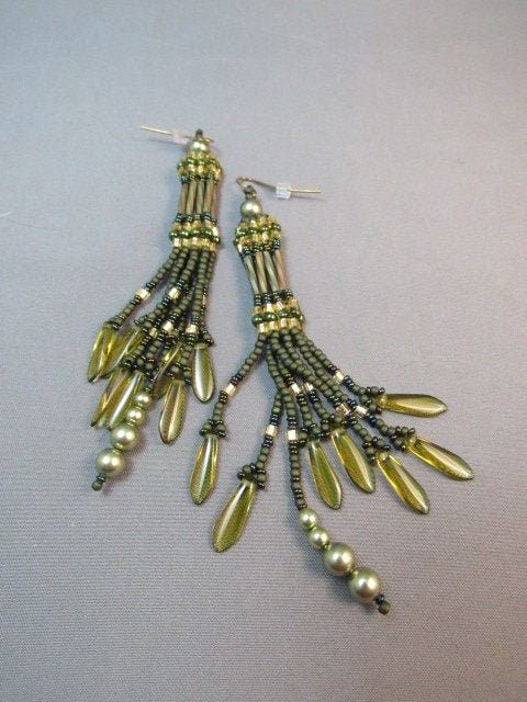 Bauble Beaded Earring Pattern Tutorial