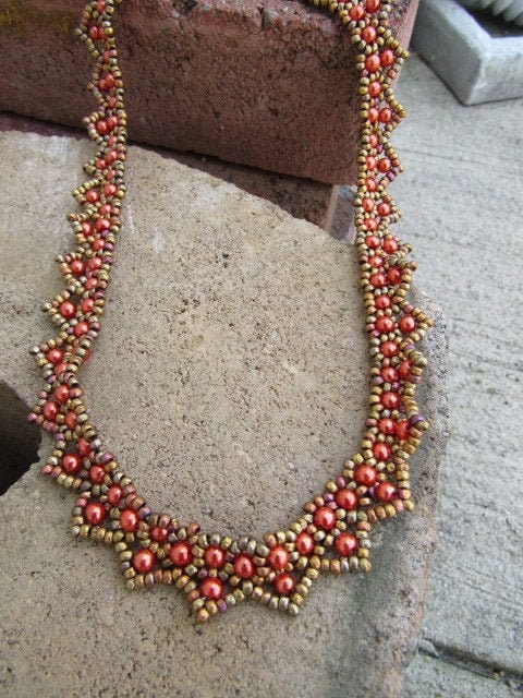 Daisy Points Beaded Necklace Pattern Tutorial