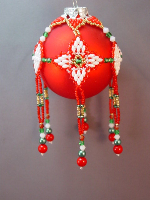 Motif'ation Beaded Christmas Ornament Cover Pattern