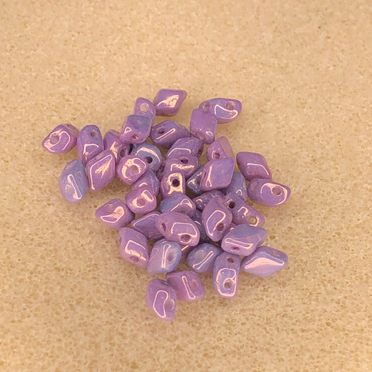 6x4mm Mini GemDuo - Vega on Chalk