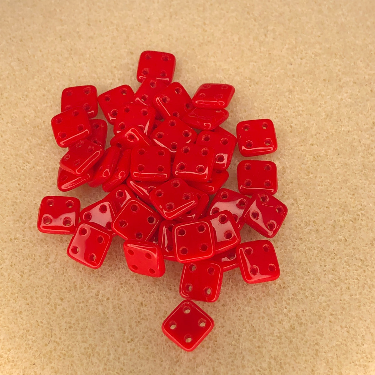 6mm CzechMates Quadratile - Opaque Red