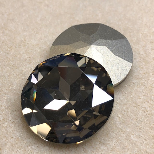 Satin Crystal - 27mm Rivoli Crystal